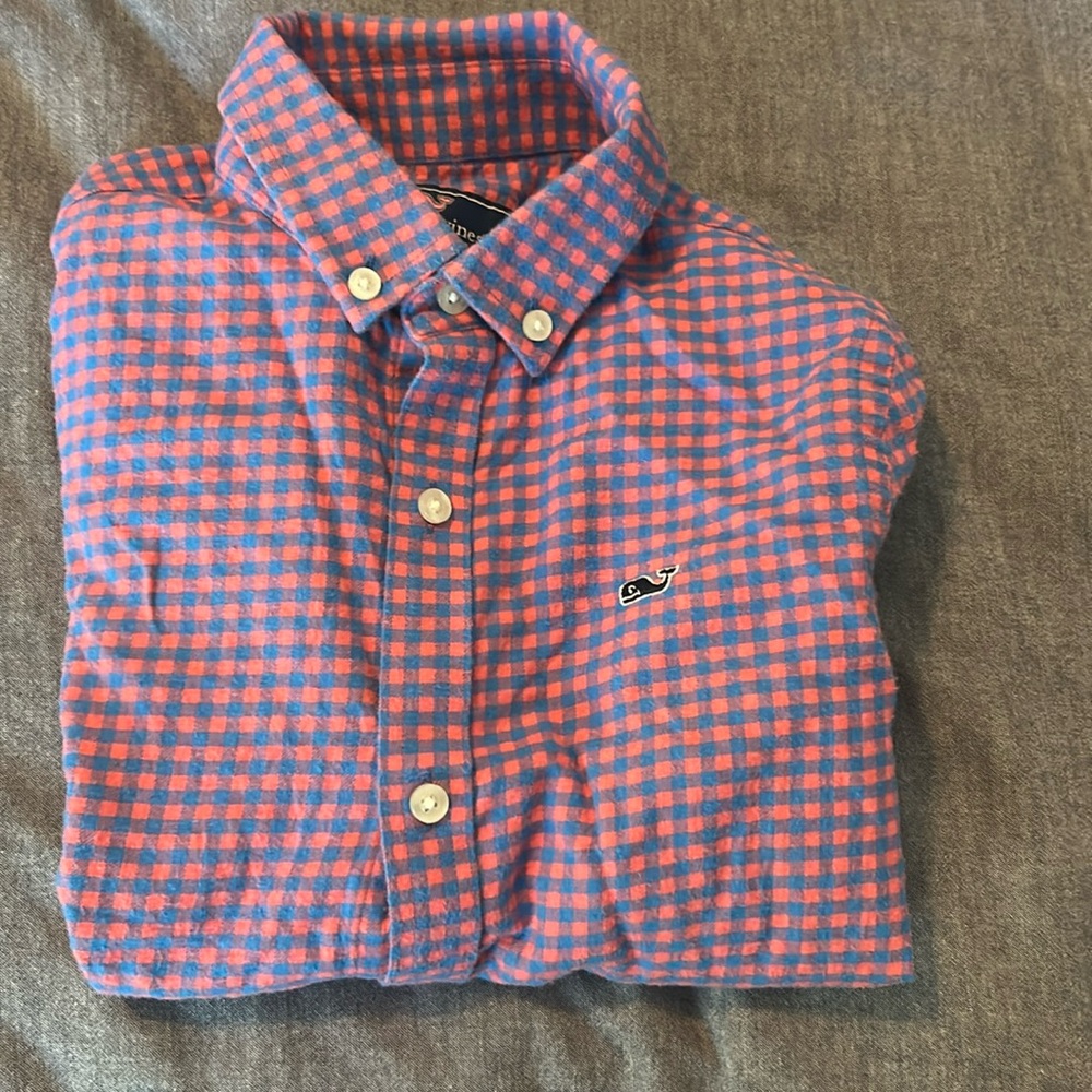 Boys vineyard vines whale button down LS. Blue/pink plaid flannel. Never worn.